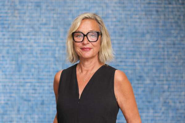 Porträt von Sonja Oberndorfer.